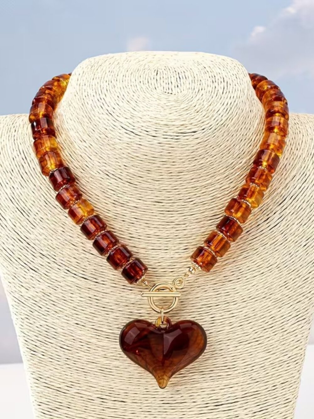 Brown Amber Beaded & Heart Pendant Statement Necklace (NEW & SO PRETTY!)